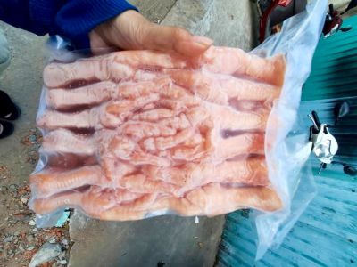 Chân gà rút xương